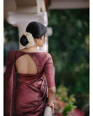 Presenting Enchanting Yet Breathable Organic Banarasi Sarees For Intimate And Big Fat Indian Weddings 5