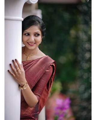 Presenting Enchanting Yet Breathable Organic Banarasi Sarees For Intimate And Big Fat Indian Weddings 6