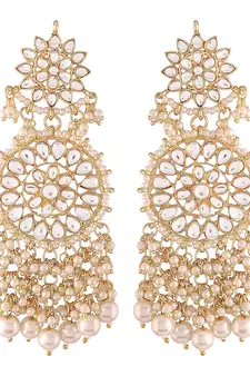 White kundan Yellow Gold Alloy Earrings