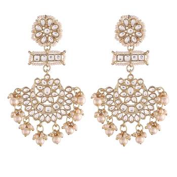 White kundan Yellow Gold Alloy Earrings 2