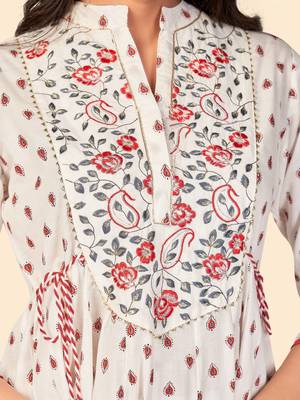 White Cotton Embroidered stitched   Kurta 7