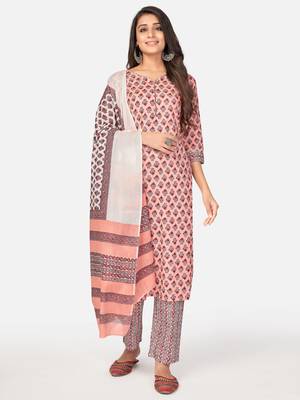 Peach Cotton Printed stitched   Kurta    Pant with dupatta 2