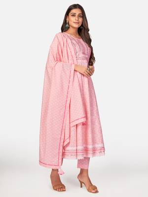 Pink Cotton Printed stitched   Kurta    Pant with dupatta 4
