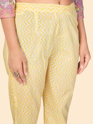 Pink Cotton Printed stitched   Kurta    Pant with dupatta 8
