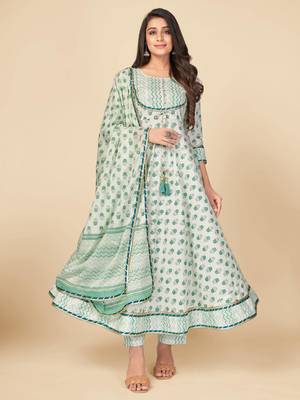 Green Cotton Printed stitched   Kurta    Pant with dupatta 1