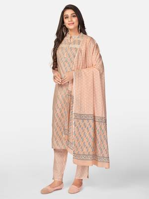 Peach Cotton Printed stitched   Kurta    Pant with dupatta 4