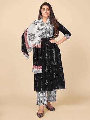 Black Cotton Printed stitched   Kurta    Pant with dupatta 2