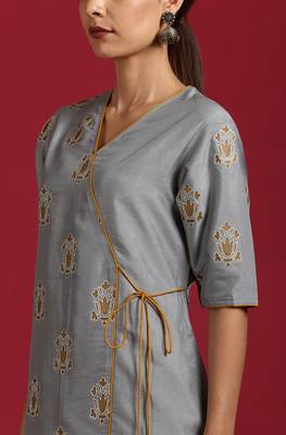 Janasya Grey printed polyester kurta 4