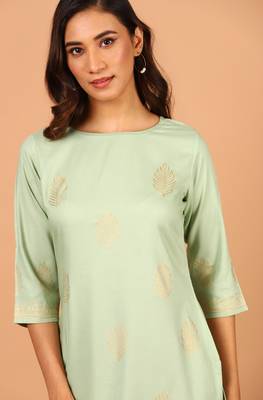 Janasya Light green printed rayon kurta 5