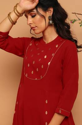 Maroon printed crepe kurta 5