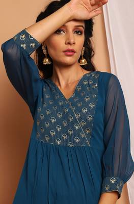 Teal printed crepe kurta 5