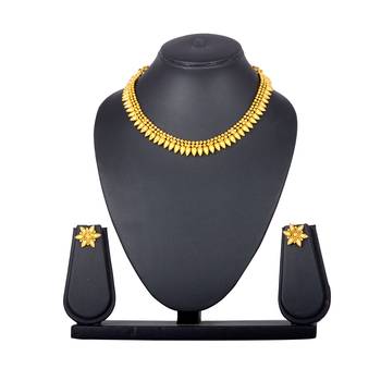 Gold necklace-sets 2