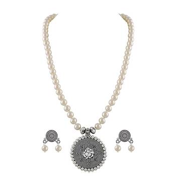Silver necklace-sets 1