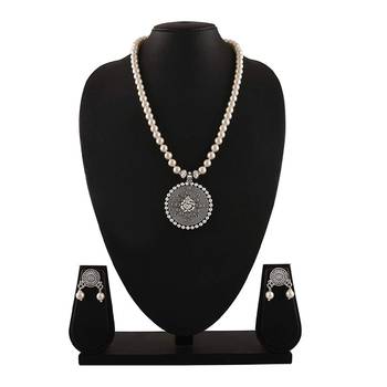 Silver necklace-sets 2