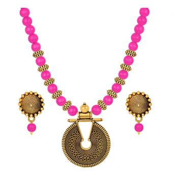 Gold necklace-sets 1