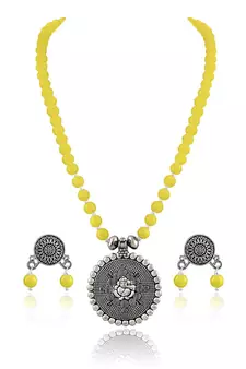 Silver necklace-sets