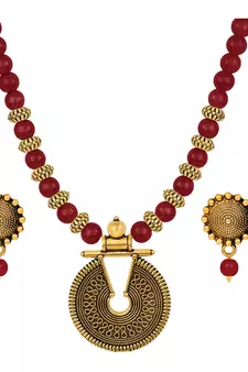 Gold necklace-sets