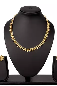 Gold necklace-sets