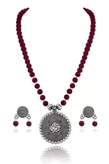 Silver necklace-sets