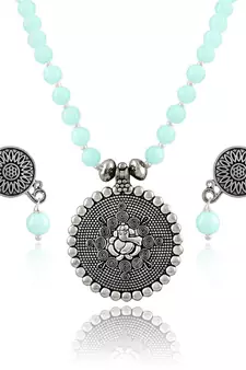 Silver necklace-sets