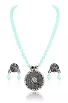 Silver necklace-sets