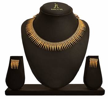 Gold necklace-sets 2