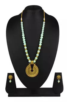 Gold necklace-sets