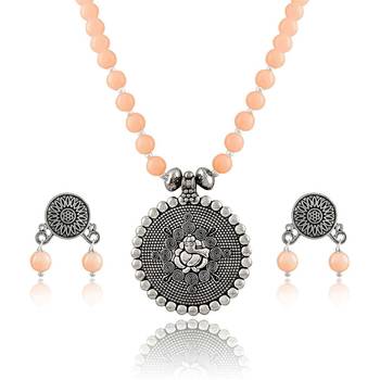 Silver necklace-sets 1