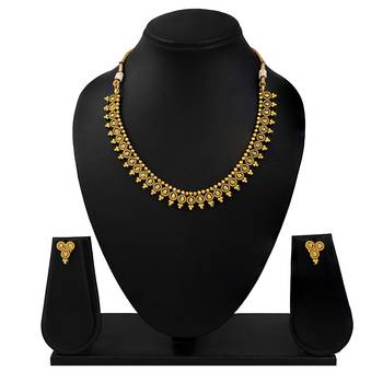 Gold necklace-sets 2