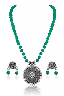Green necklace-sets