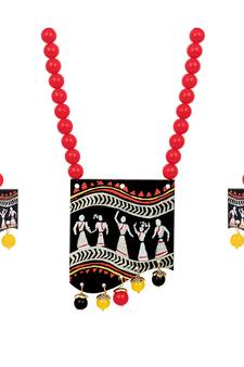 Red necklace-sets