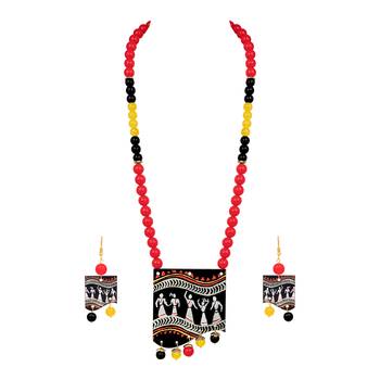 Red necklace-sets 2