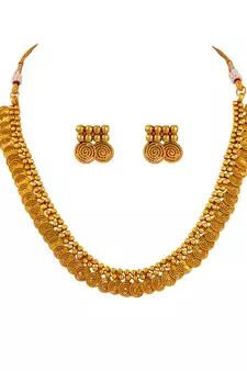 Gold necklace-sets