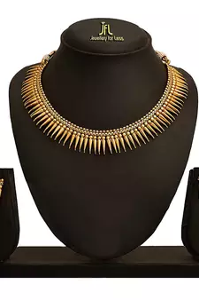 Gold necklace-sets