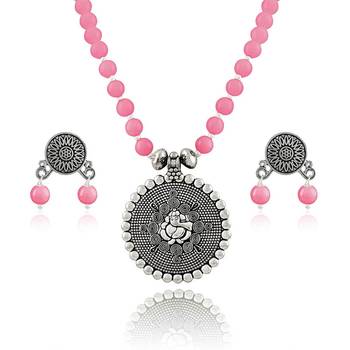 Silver necklace-sets 1