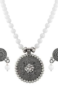 Silver necklace-sets