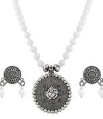 Silver necklace-sets