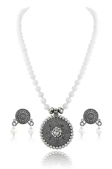 Silver necklace-sets