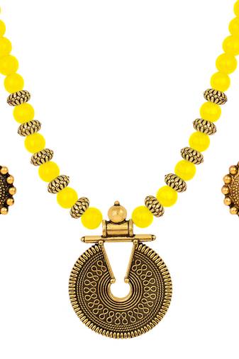 Gold necklace-sets