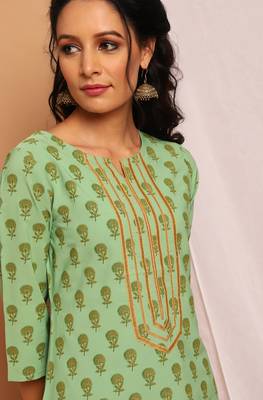 Janasya Light green printed crepe kurta 5