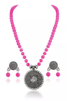 Silver necklace-sets