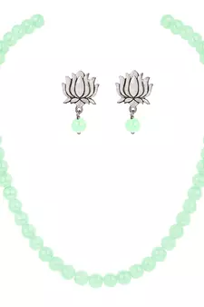 Green necklace-sets