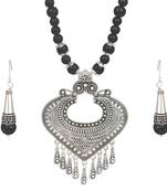 Silver necklace-sets