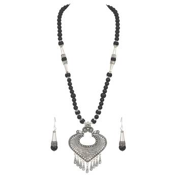 Silver necklace-sets 2