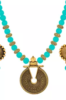 Gold necklace-sets