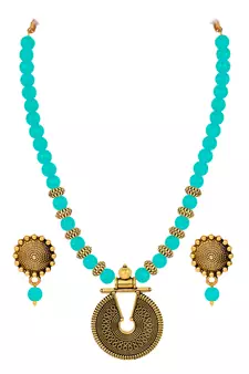 Gold necklace-sets