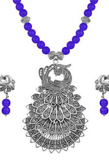 Blue necklace-sets