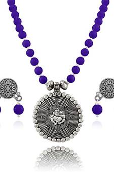 Silver necklace-sets