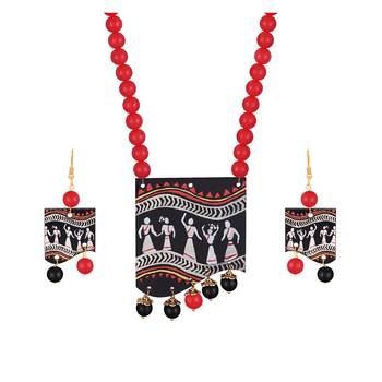 Red necklace-sets 1