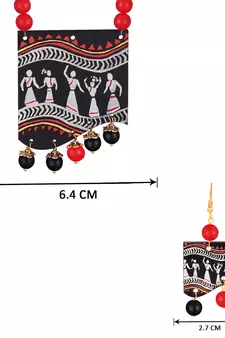 Red necklace-sets